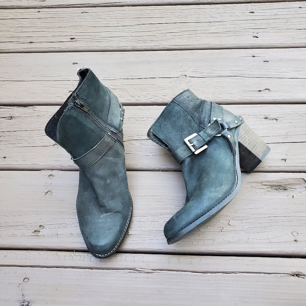 Matisse Harney Black Nubuck Leather Harness Strap‎ Buckle Stud Western Bootie 9